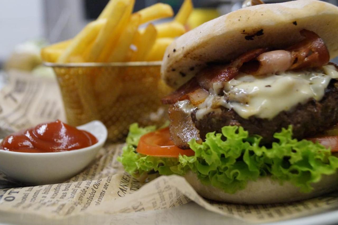 Steakhouse Fieg Fuschl am See Exterior foto